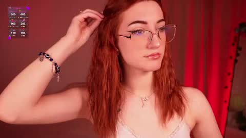 Snapshot of milaflameee_ chatting on 07/11/26, 03:48 Mila . online show from 07/11/26, 03:48