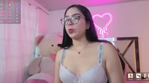 milah_tay online show from 05/30/26, 11:40