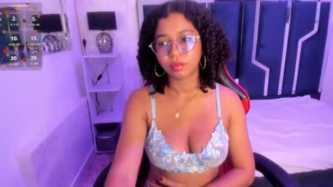 Milenna online show from 10/05/25, 04:00