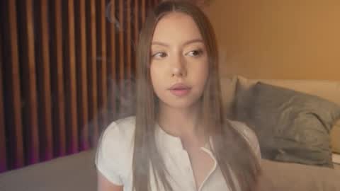 Mila online show from 04/05/26, 03:09