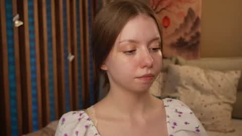 Snapshot of milaice chatting on 07/09/26, 03:38 Mila online show from 07/09/26, 03:38