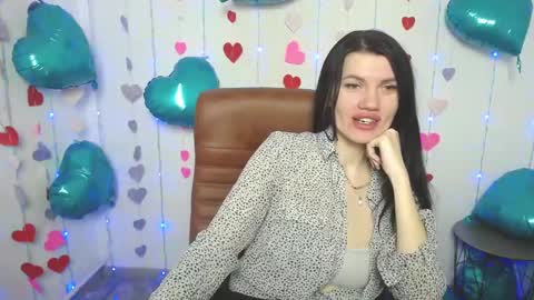 Milaloona online show from 02/20/25, 07:01