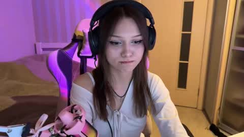 milamiuu online show from 01/13/26, 02:11