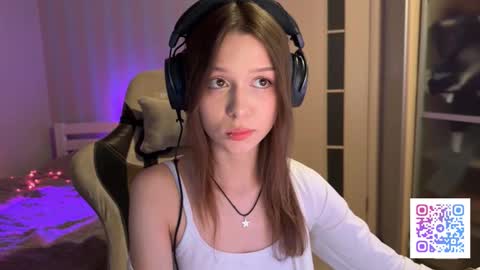 milamiuu online show from 02/04/26, 01:44