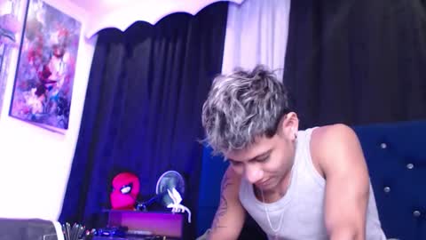 Milan Anxel online show from 06/11/26, 01:27