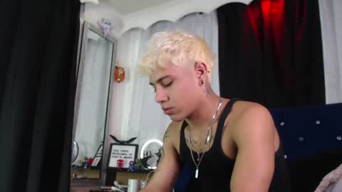 Milan Anxel online show from 07/17/26, 01:12