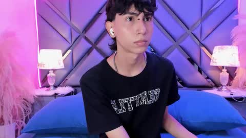 milan_lewiss online show from 02/10/26, 11:58