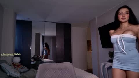 milana online show from 02/27/26, 10:43