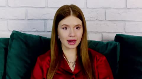 MilanaBalmain online show from 02/08/25, 04:25