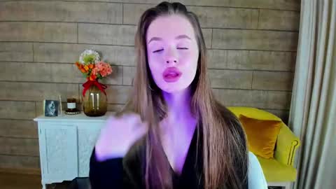 MilanaBalmain online show from 02/17/25, 01:42