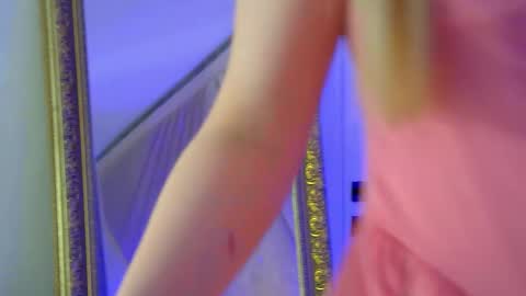 MilanaBalmain online show from 03/10/25, 05:11