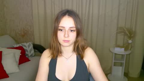 Snapshot of milanabells chatting on 05/31/26, 06:09 MilanaBells online show from 05/31/26, 06:09