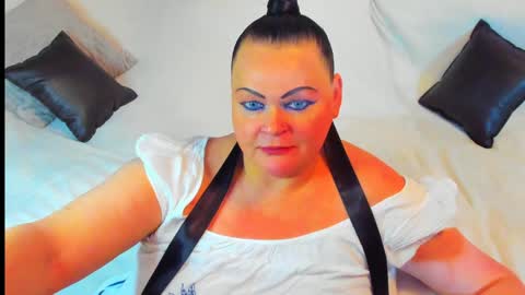 Snapshot of milanabiegert chatting on 01/02/25, 08:24 Lana online show from 01/02/25, 08:24