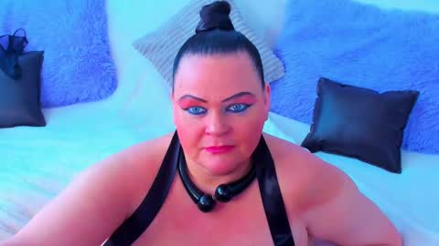 Snapshot of milanabiegert chatting on 03/01/25, 10:34 Lana online show from 03/01/25, 10:34