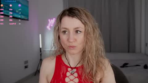 Milana online show from 04/10/26, 04:01