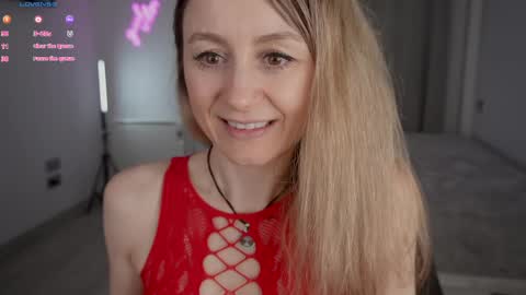 Milana online show from 05/04/26, 05:42
