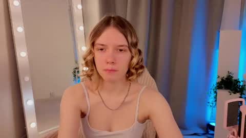 Milaray online show from 05/10/26, 05:34