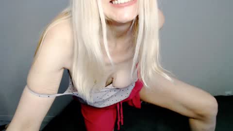 Milena online show from 02/07/25, 07:29