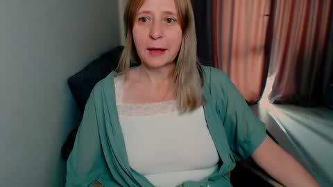 Snapshot of milanav chatting on 06/02/26, 05:31 Milena online show from 06/02/26, 05:31