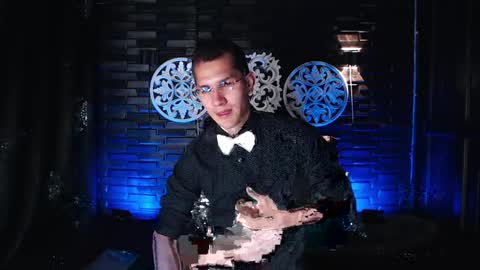 milandavid1 online show from 04/04/26, 05:43