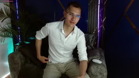 milandavid1 online show from 04/06/26, 05:36