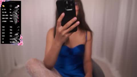 Snapshot of milanianew chatting on 10/12/25, 12:42 milanianew online show from 10/12/25, 12:42