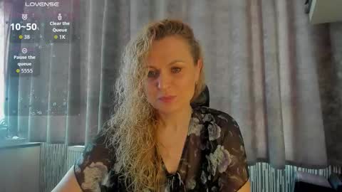 milanna_x online show from 02/25/26, 12:26