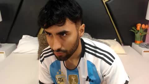 milanzaire online show from 09/13/25, 06:51