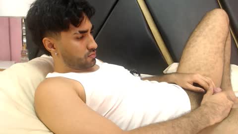 milanzaire online show from 10/09/25, 11:14