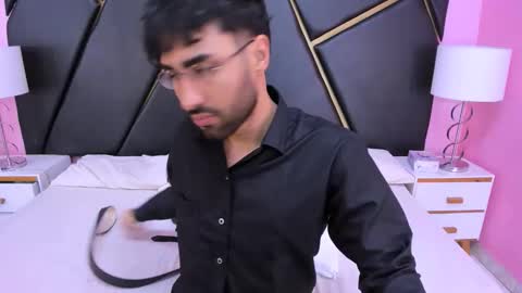 milanzaire online show from 11/15/25, 09:43