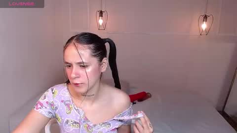 Mila Rose online show from 02/28/25, 11:47