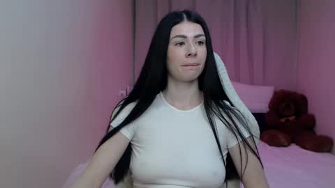 milasecretsss online show from 04/18/26, 07:01