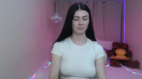 milasecretsss online show from 05/21/26, 12:01