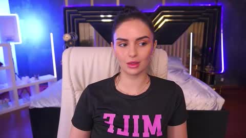 Milasha online show from 10/17/25, 06:38