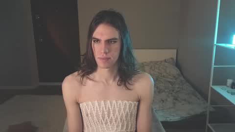 Mila online show from 01/12/26, 12:54