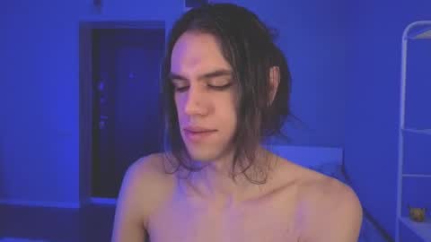 Mila online show from 02/18/26, 02:13