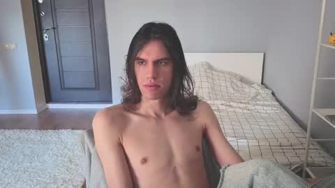 Snapshot of milaslovv chatting on 05/29/26, 05:38 Mila online show from 05/29/26, 05:38