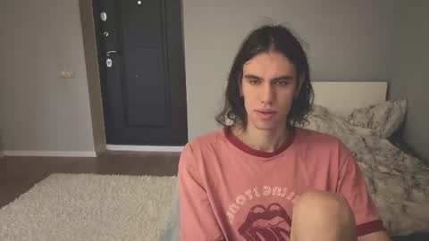 Snapshot of milaslovv chatting on 06/12/26, 03:55 Mila online show from 06/12/26, 03:55