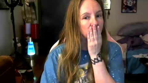 Mila online show from 05/27/26, 03:09