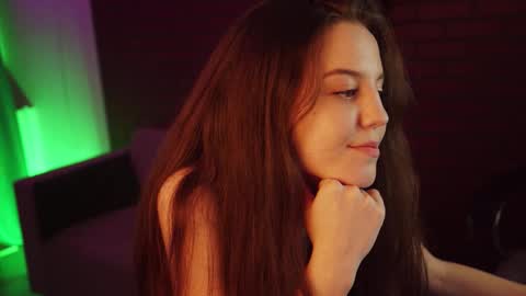 milastoyne online show from 03/12/25, 09:23