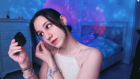 milavey online show from 04/13/26, 07:19