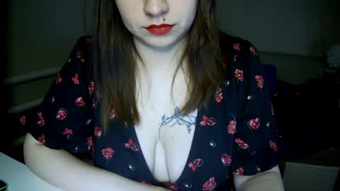 Milaxcute online show from 04/08/26, 06:19