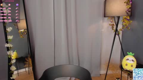 Mila online show from 01/17/25, 04:28