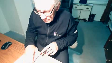 Milehi1958 online show from 02/23/26, 03:42