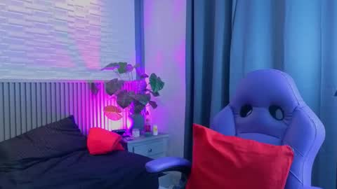 milena_lawson online show from 02/19/26, 02:02