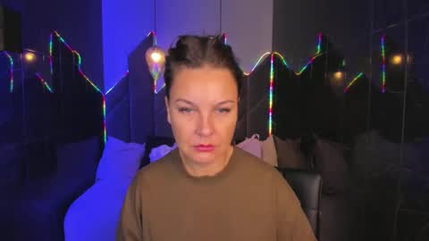 Milena online show from 09/17/25, 04:47