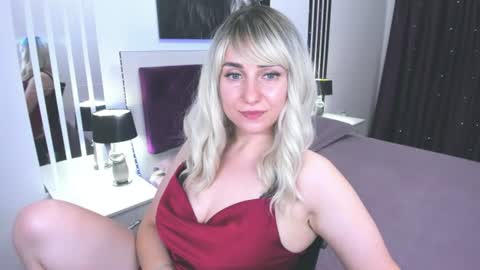 Snapshot of milenadaisy chatting on 06/29/26, 02:39 MilenaDaisy online show from 06/29/26, 02:39