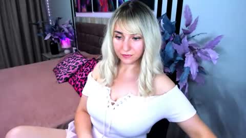 Snapshot of milenadaisy chatting on 07/08/26, 10:31 MilenaDaisy online show from 07/08/26, 10:31