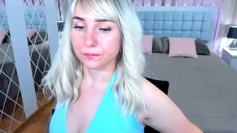 Snapshot of milenadaisy chatting on 07/17/26, 09:27 MilenaDaisy online show from 07/17/26, 09:27