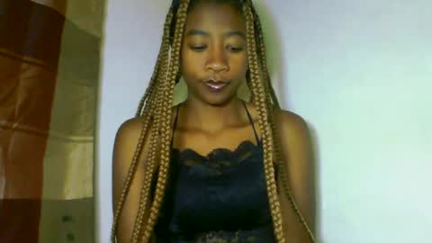 Snapshot of milennah chatting on 07/02/26, 12:11 milennah online show from 07/02/26, 12:11